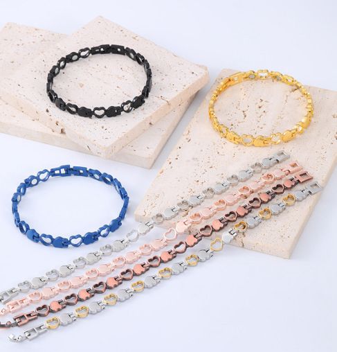 לב מגנטי/Magnetic Heart