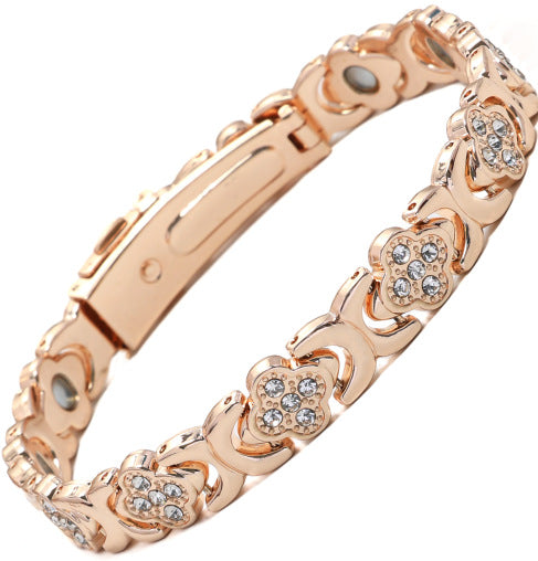 Magic Bloom / פריחת הקסם